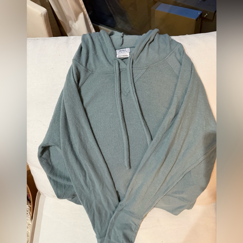 RVCA Light teal hoodie